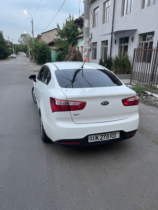 Продается Kia Rio Sedan 2014 пробег 140.000