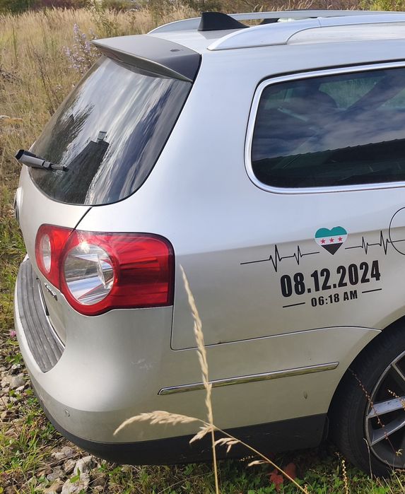 Bară spate gri LA7W Volkswagen Passat B6 break variant