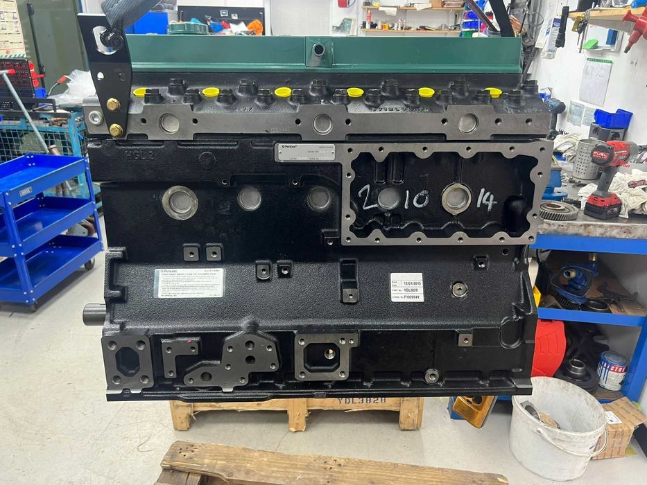 Motor lung Perkins 1006.6T nou cu garantie