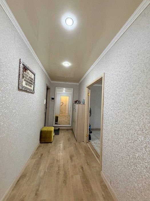 Продам 3-х ком. на Сатпаева 8