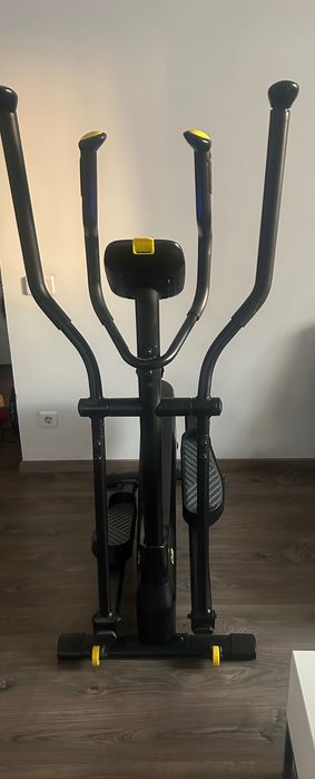 Vanzare bicicleta eliptica DOMYOS 520 autoalimentata