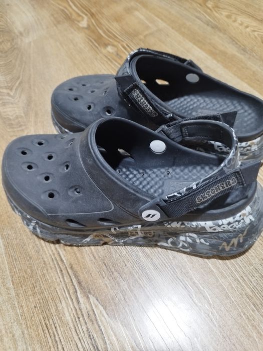 Продам оригинальные кроксы