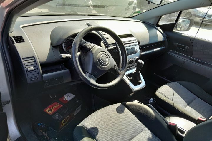 Dezmembrez Mazda 5 CR