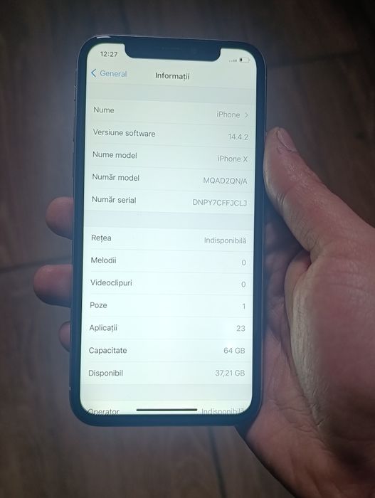 iPhone X 64GB stocare