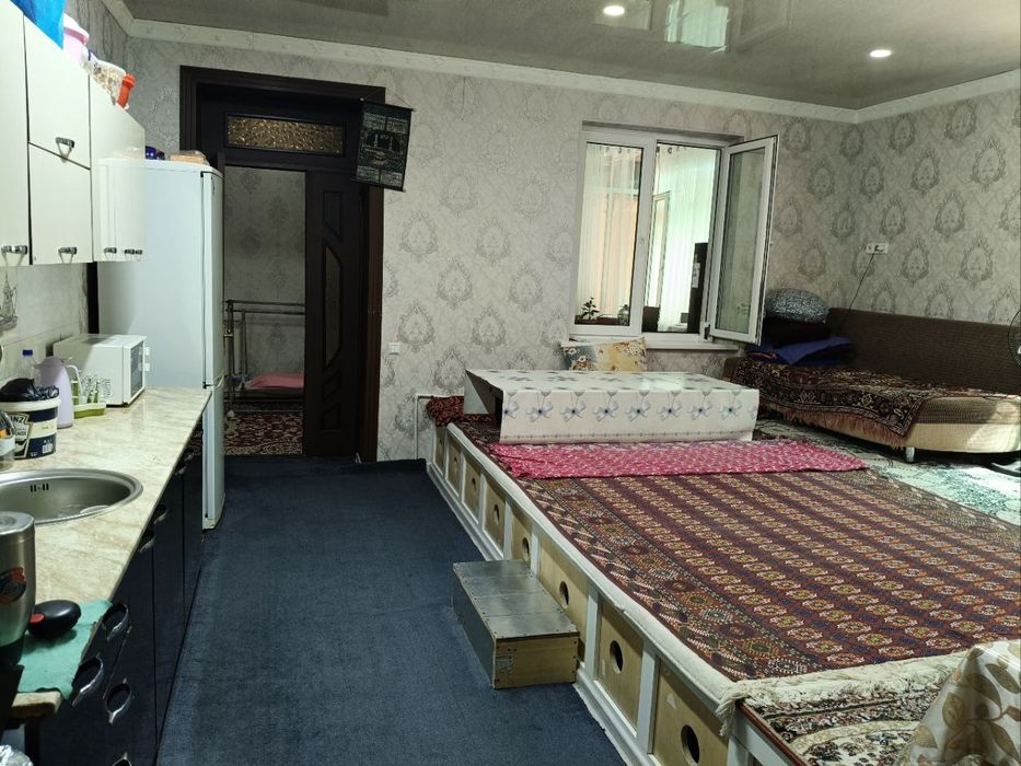 Участка сотилади Урикзор бозори ва Абу сахий уртасида жойлашган 6 соти