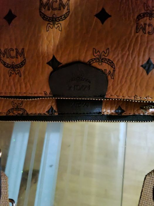 Vand Geanta MCM noua