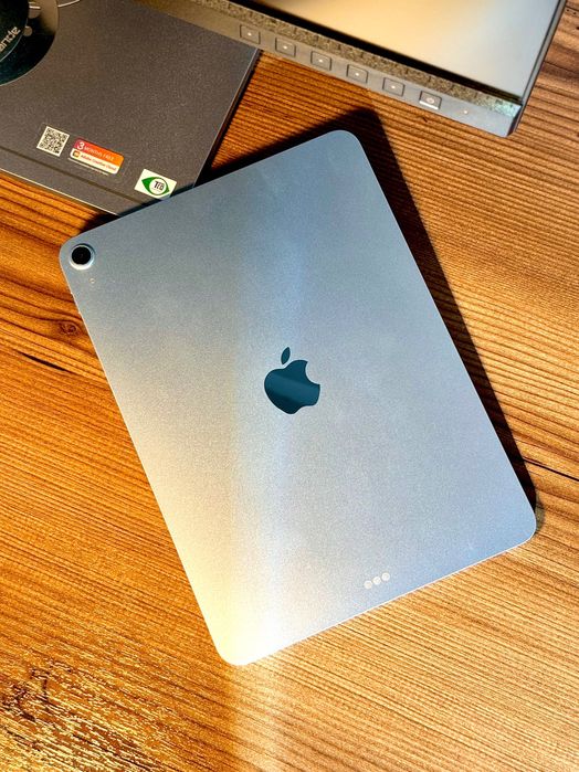 iPad Air 11 M3 128GB Blue + чехол ESR + стекло | идеал | 550$ торг