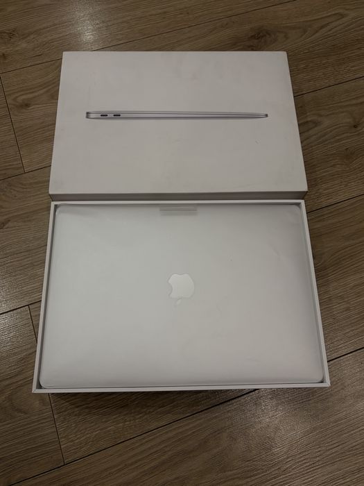 macbook Air M1 256gb