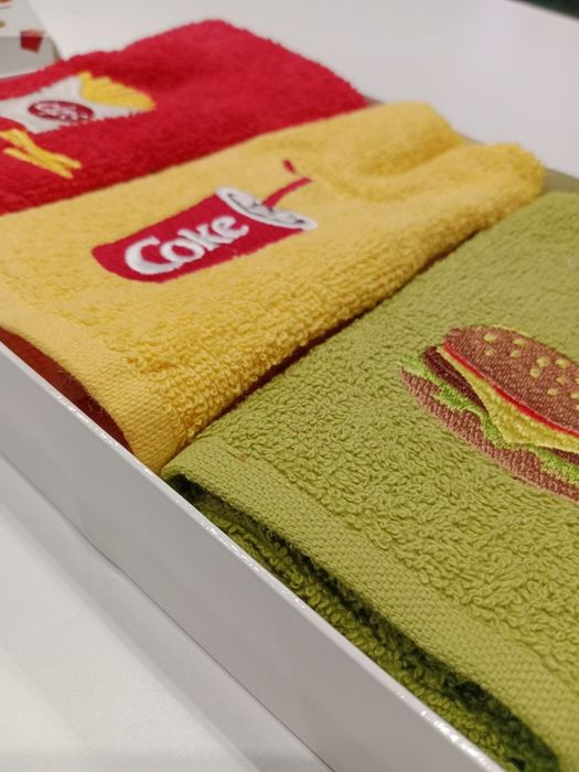 Набор маленьких полотенец