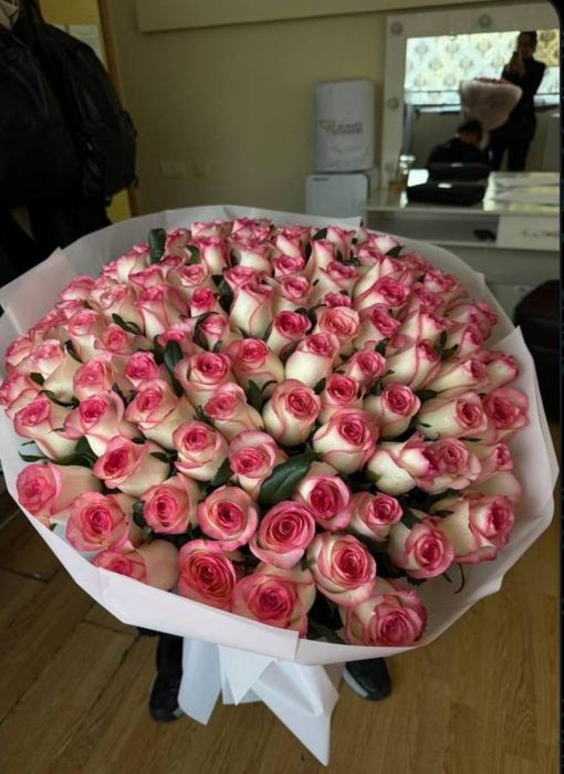 Роза розовый цвет