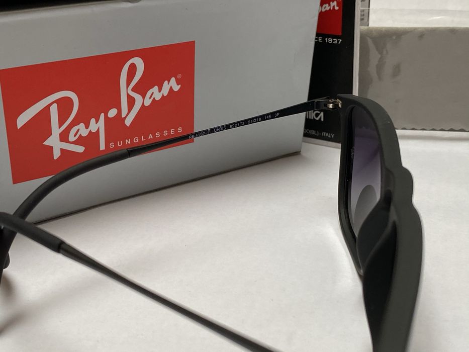 Ochelari de soare RAY BAN 4187 Chris Polarizati Noi