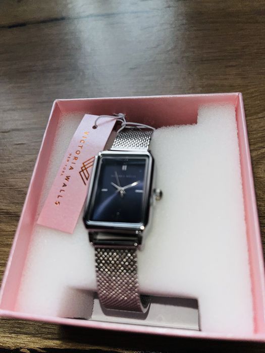 Дамски часовник Victoria Walls