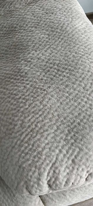 Диван двойка с повдигащ се механизъм