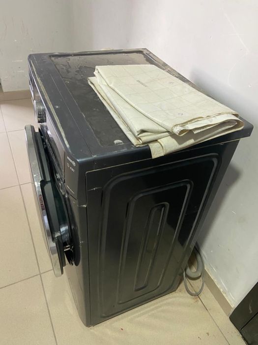 Продам стиральную машину