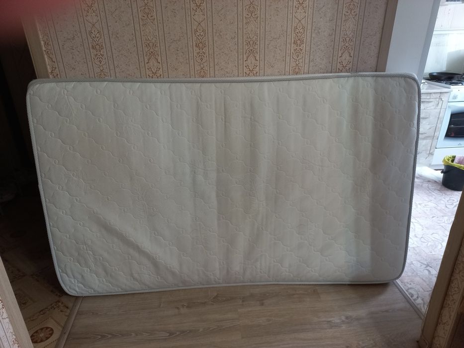 Матрас размером 120×200 см