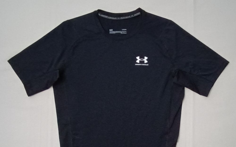 Under Armour UA Compression оригинална тениска L спорт фитнес бягане