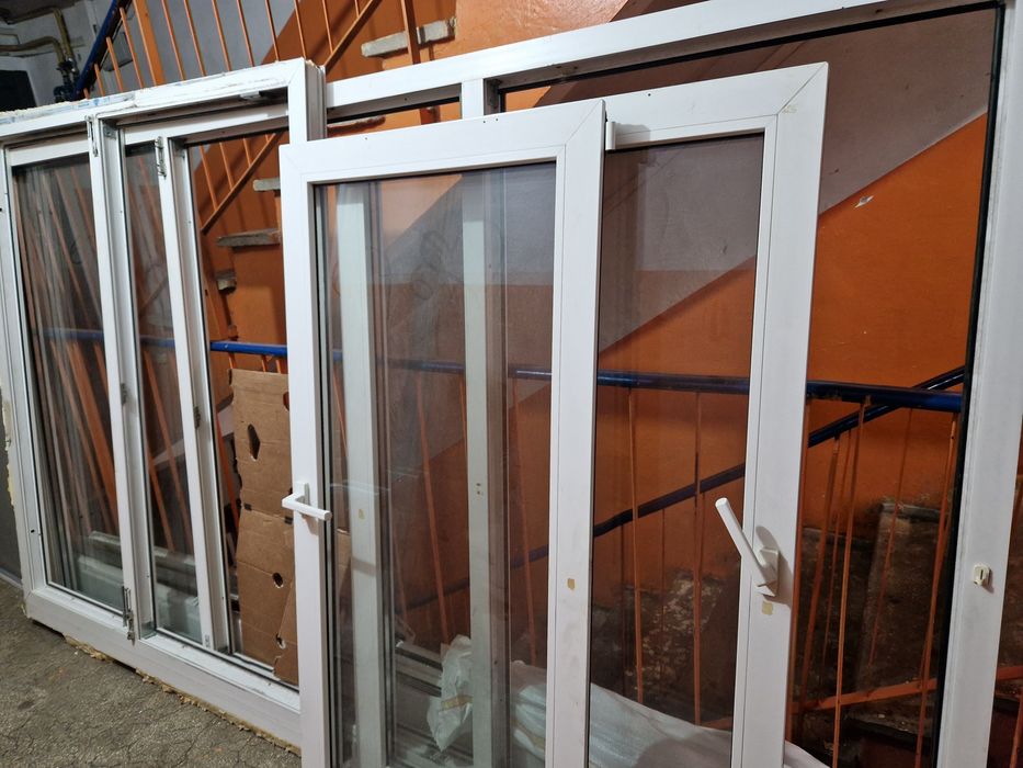 Tamplarie PVC cu geam termopan