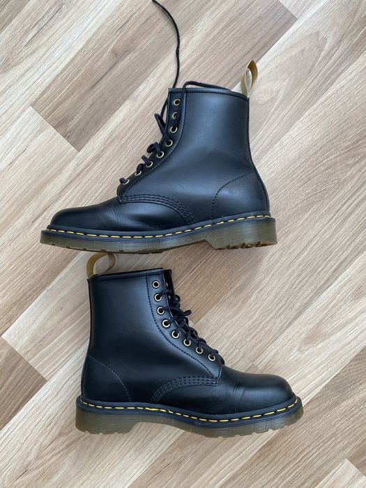 Dr. Martens Боти с връзки “1460” в Черно