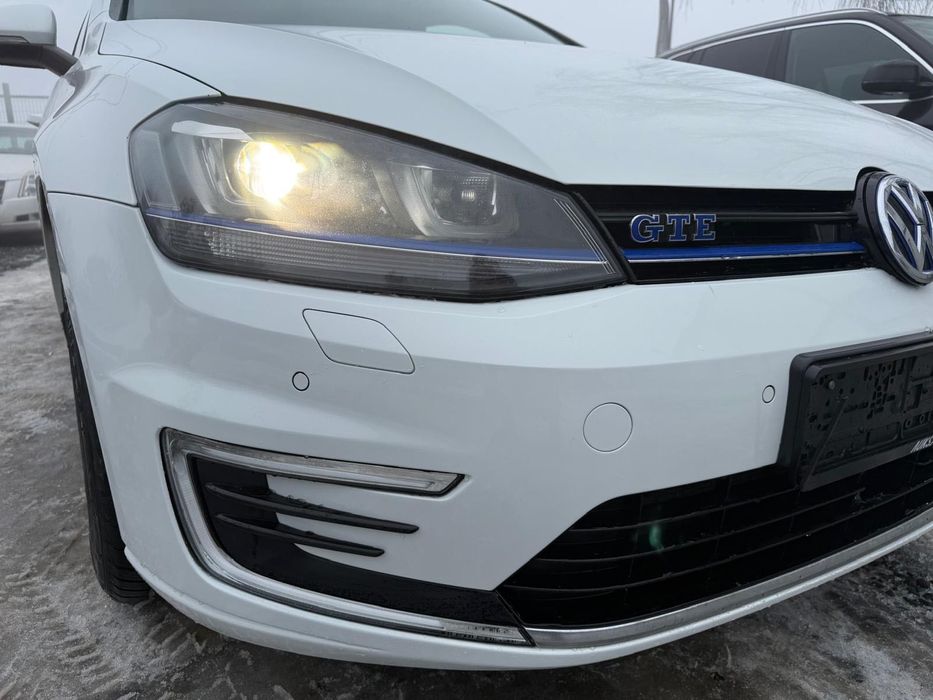 Golf 7 GTE 2016 DSG 204CP (1.4i+Plug-in Hybrid)