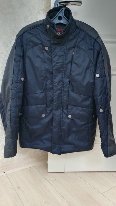 Куртка демисезон