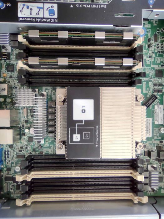 Сървър HPE DL160 G8 2*Xeon Е5-2620 6C 2.4GHz 16GB P420/1GB