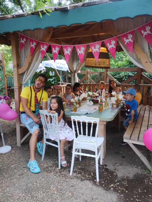 Аниматор за Вашия специален празник във Варна