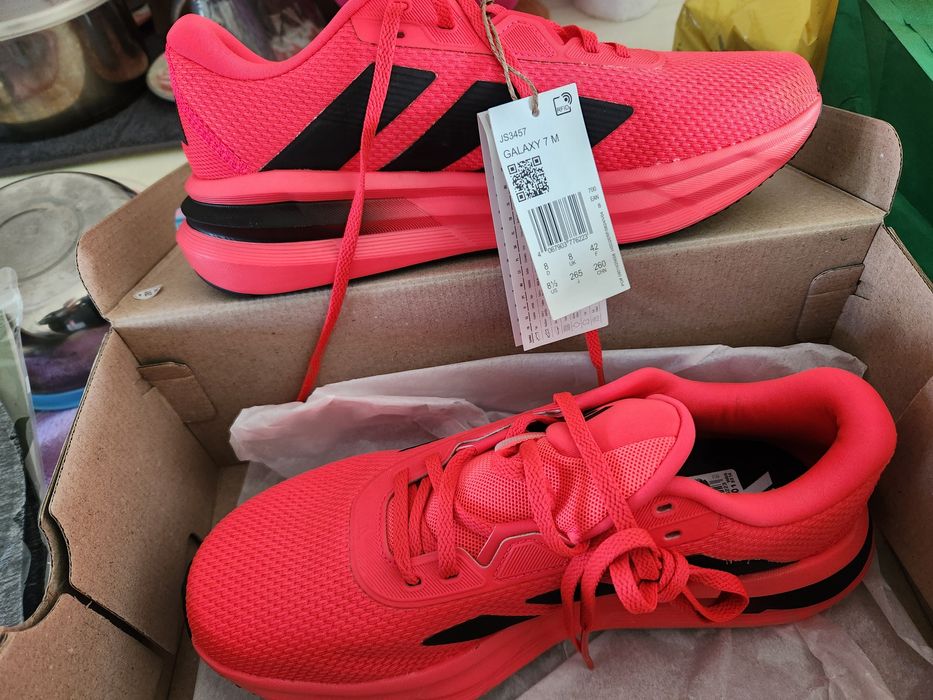 Маратонки adidas
