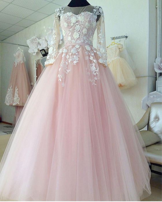 Свадебные платья