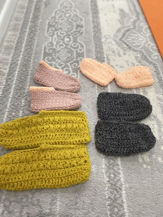 Продам следики вязаные крючком по 500тенге ,взрослый по 1000 тенге