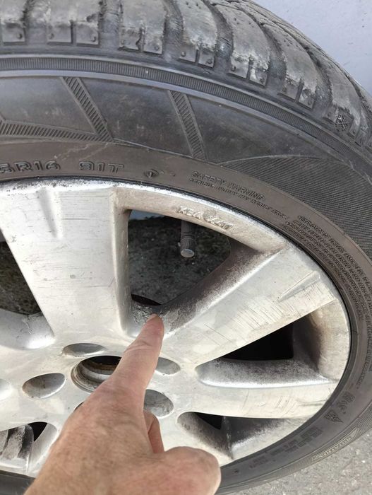 Vand  Set 4 roți iarnă 205/55 R16 – anvelope SH + jante aluminiu