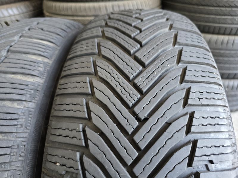 225/55/17 MICHELIN 4бр