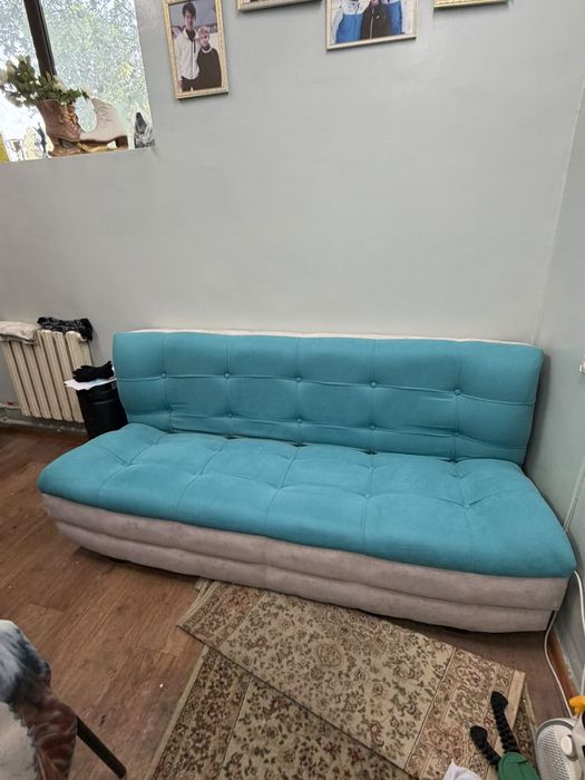 Шифонер, диван и прихожая. Продам