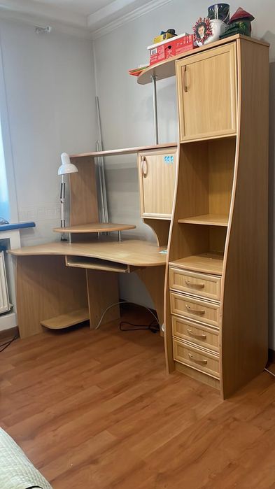 Компьютерный стол