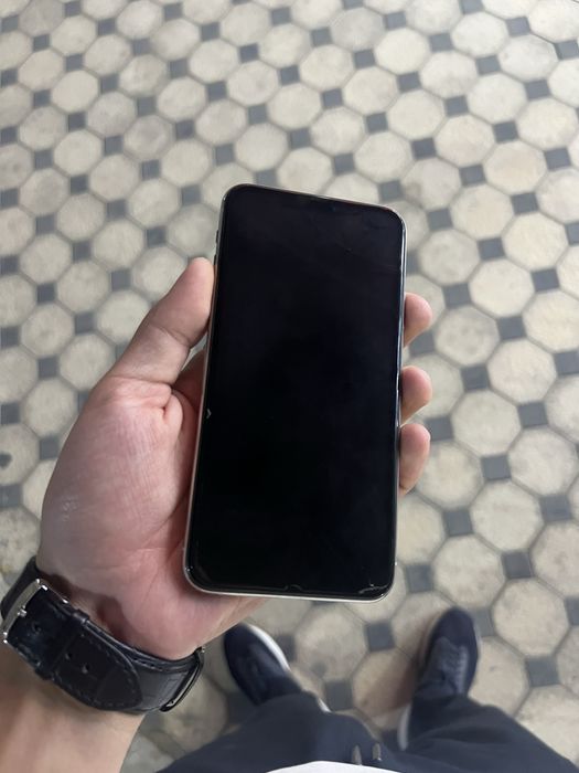 iPhone 11 Pro Max 64gb 76% korobka