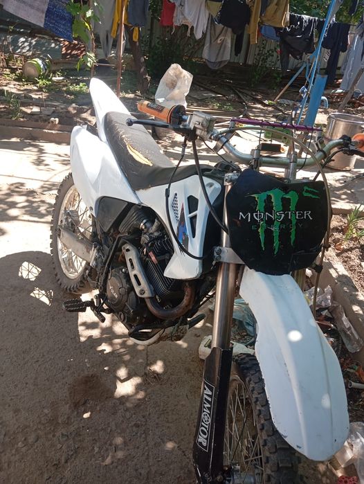 Продам эндуро 300куб