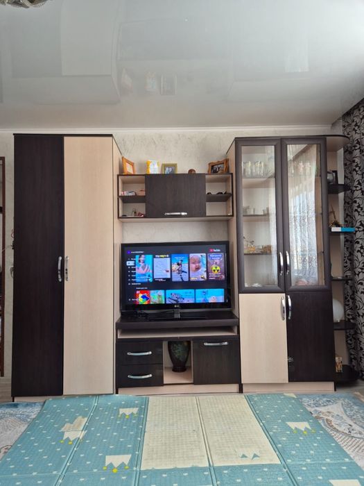 Горка мебель  в зал.