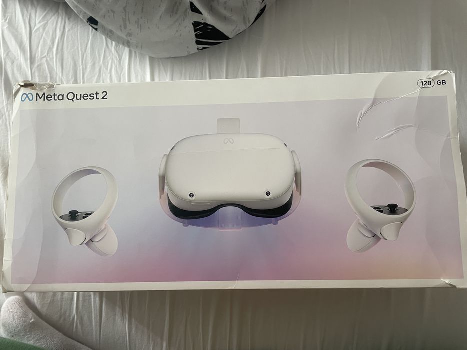 Meta/Oculus Quest 2 de vanzare.