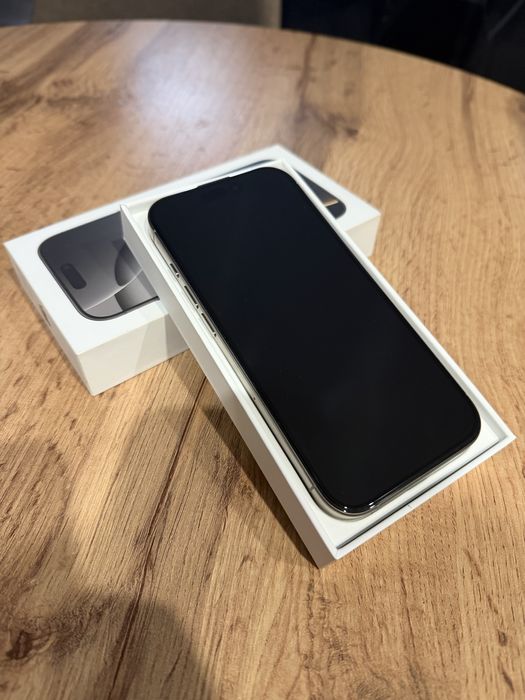 iPhone 16 Pro Titanium на гарантии