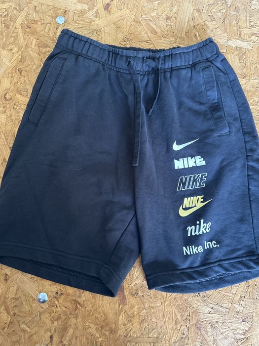 Мъжки къси панталони Nike