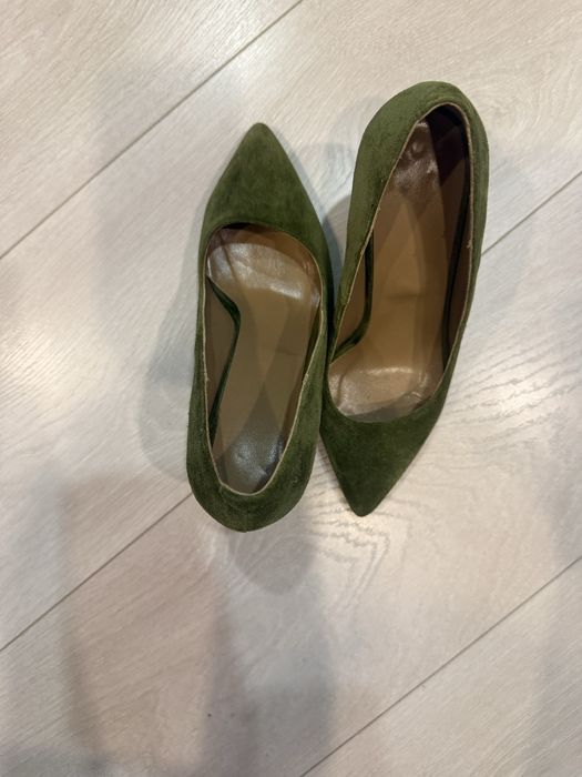 Pantofi stileto