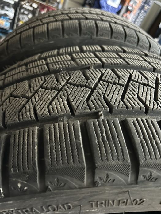 Triangle Snowlink 255/35/20