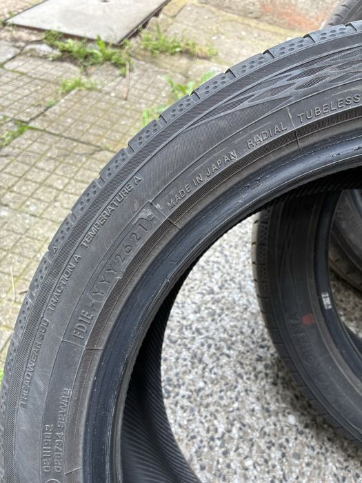 Гуми  Yokohama 215/45R16