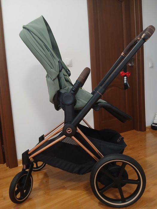Cărucior Cybex e-Priam 4 în 1  Green Leaf – Stare Excelentă / Ca Nou