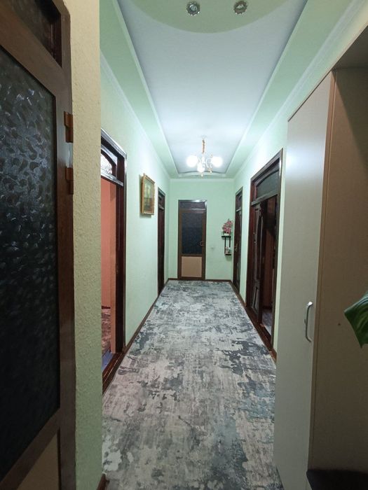 3/3/3 сотилади  105м²