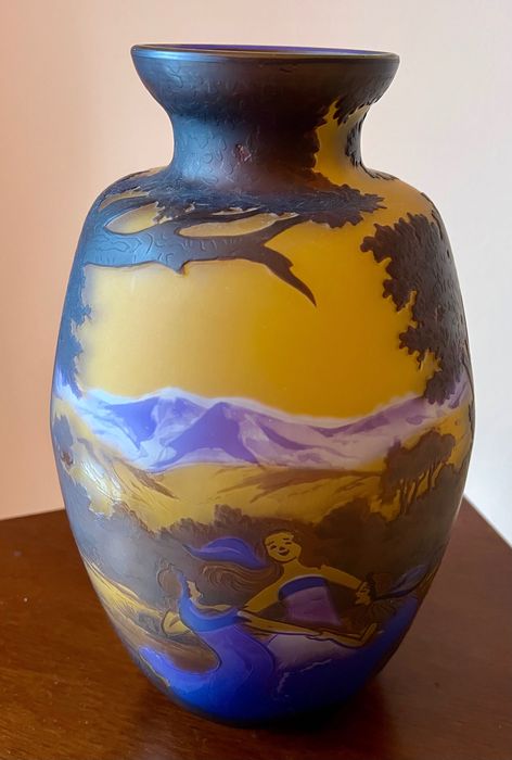 Vază stil Galle artă antichități