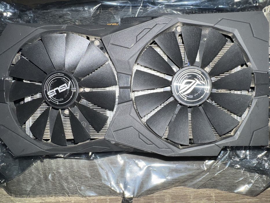Asus Rog Strix RX 570 4GB / 256 BIt
