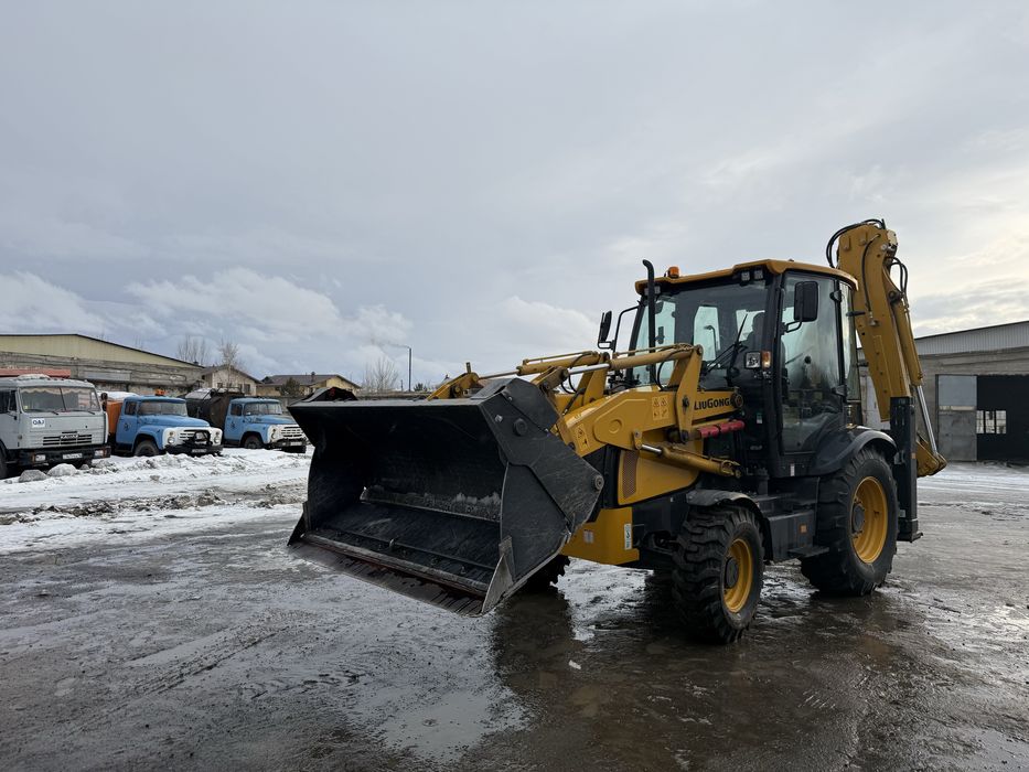 Услуги экскаватора погрузчика