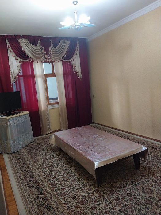 Kvartira ijaraga beriladi, faqat zaksli oilaga