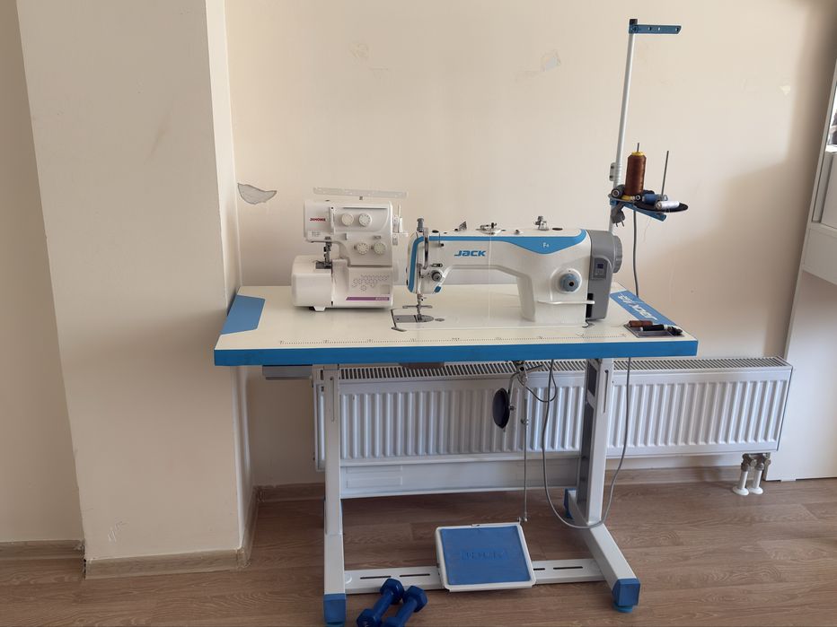 Оверлок жаном новый