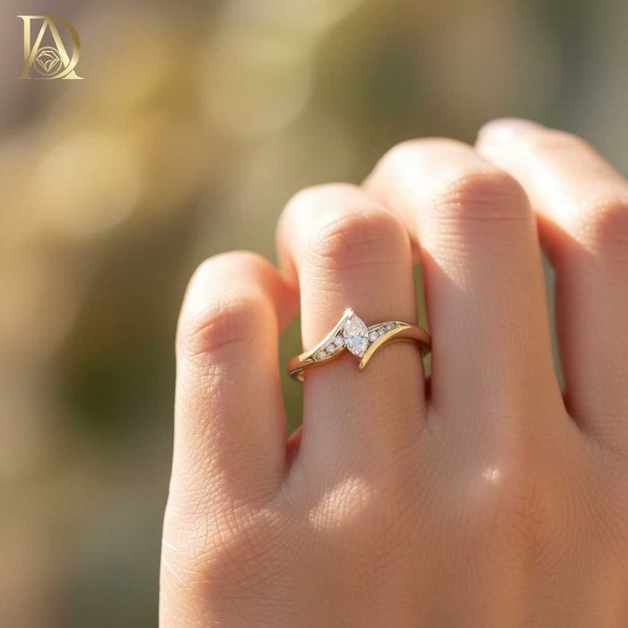 Нов Златен Пръстен с 0.33кт Естествени Диаманти